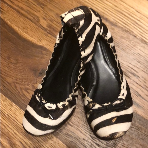 Zebra Print Sz 8 Medina Flats - Picture 1 of 7